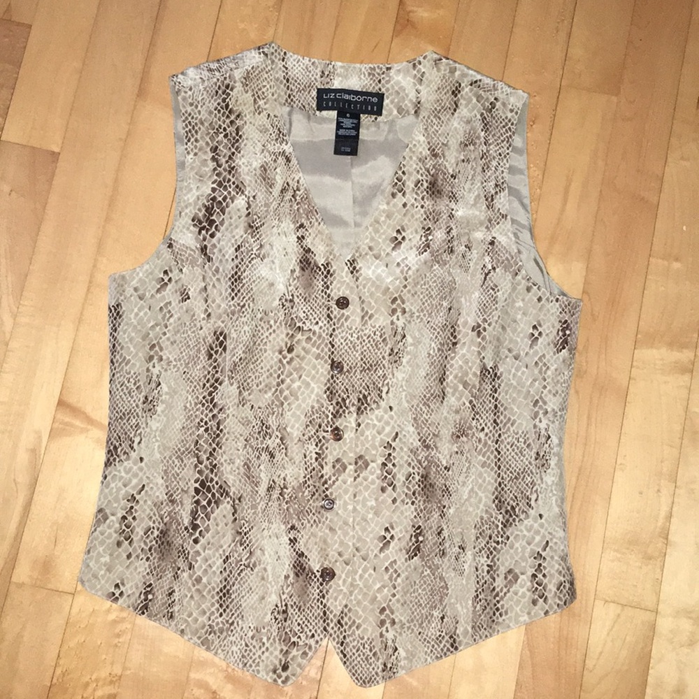 Reptile print, 100% silk vest